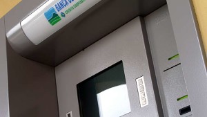 Installazione di apparecchiatura bancomat. Padova